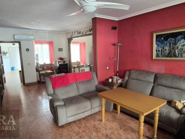 Chalet en venta en Linares, Andalucía