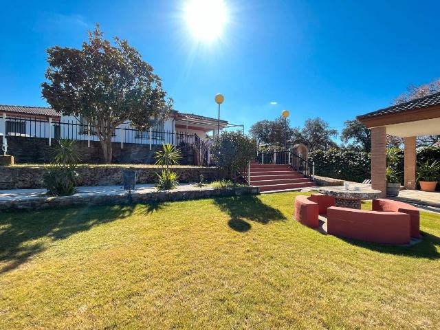 Chalet en venta en El Berrocal, Plasencia