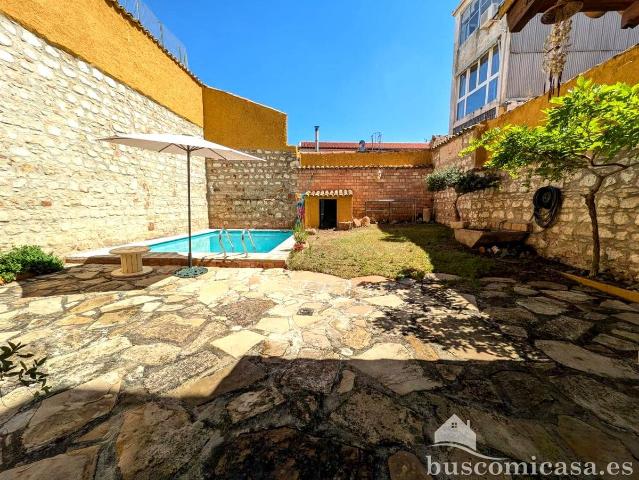 Chalet en venta en Linares, Andalucía