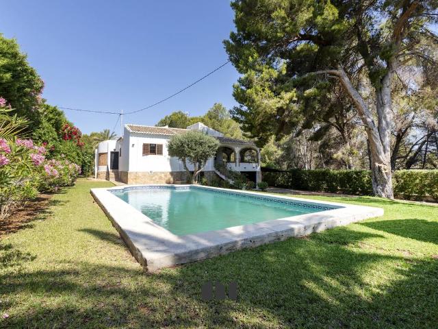 Chalet en venta en Urbanització Montgó-Toscamar, la Marina Alta