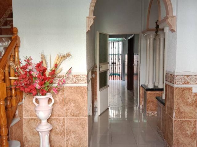 Chalet en venta en Dos Hermanas, Andalucía