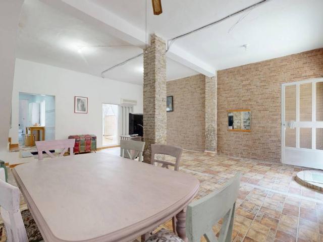Chalet en venta en el Salt, el Camp de Morvedre