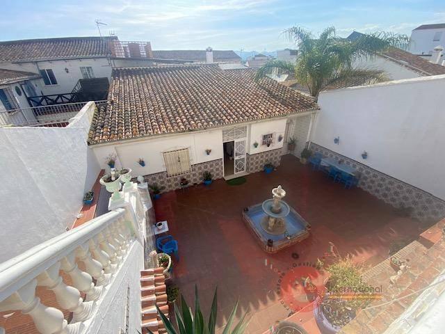 Villa en venta en Vélez-málaga, Capuchinos