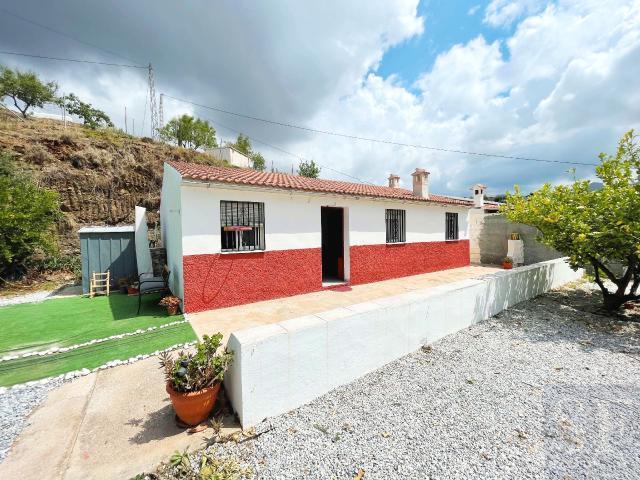 Chalet en venta en Sayalonga