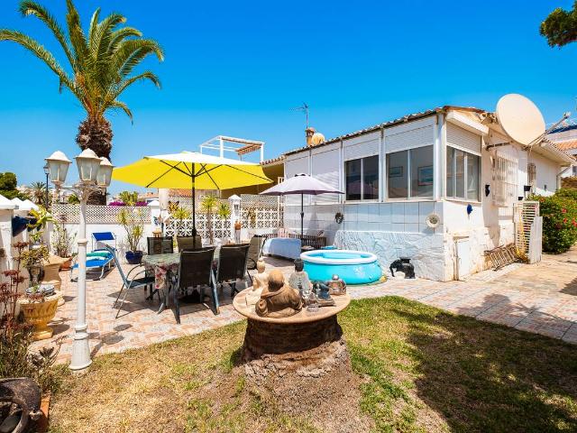 Villa en venta en Torrox
