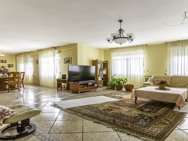 Chalet en venta en Valdemorillo, Madrid