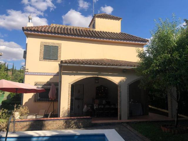 Chalet en venta en Distrito de Quinto, Dos Hermanas