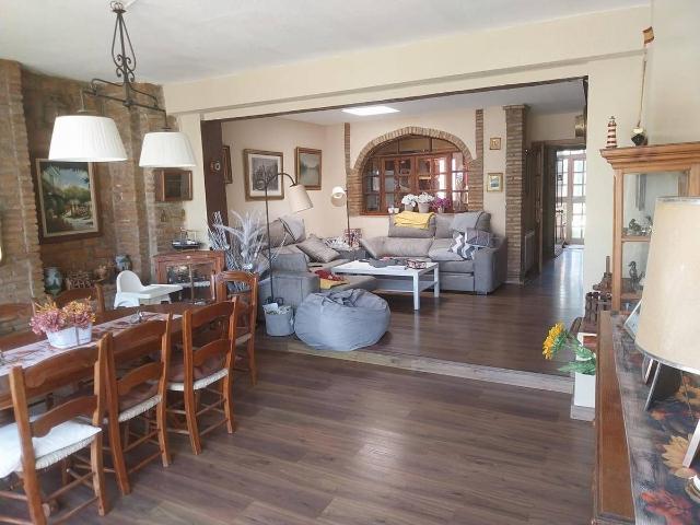 Chalet en venta en Distrito de Quinto, Dos Hermanas