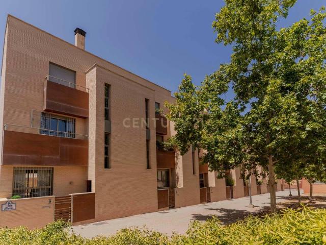 Villa en venta en Granada, Centro - Sagrario
