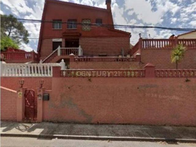 Chalet en venta en Cervelló