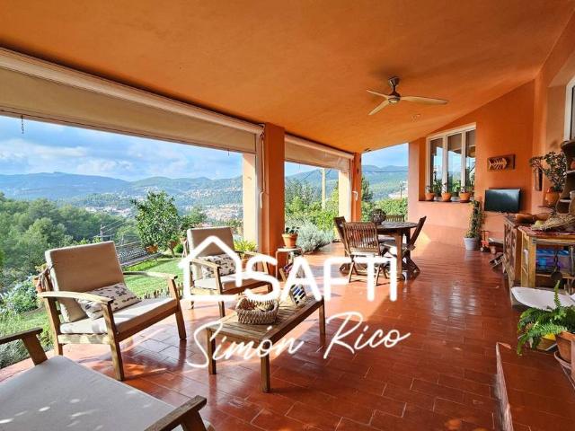 Chalet en venta en Baix Llobregat, Catalunya