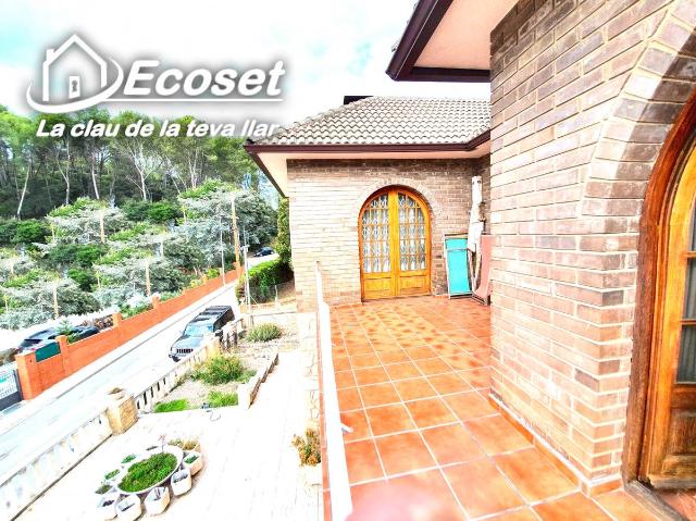 Chalet en venta en Cervelló