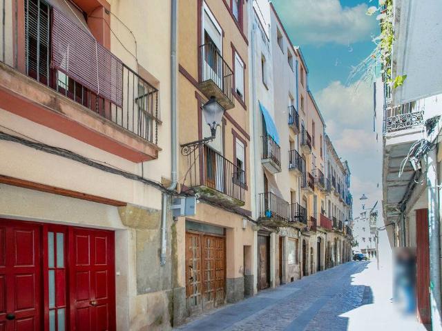 Chalet en venta en Cervera, Segarra