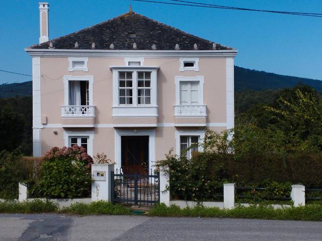 Chalet en venta en Cervo, Lugo