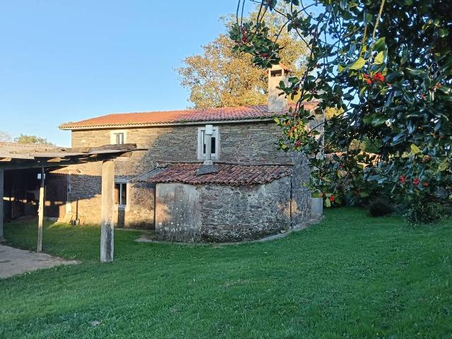 Chalet en venta en Oza Cesuras, Betanzos