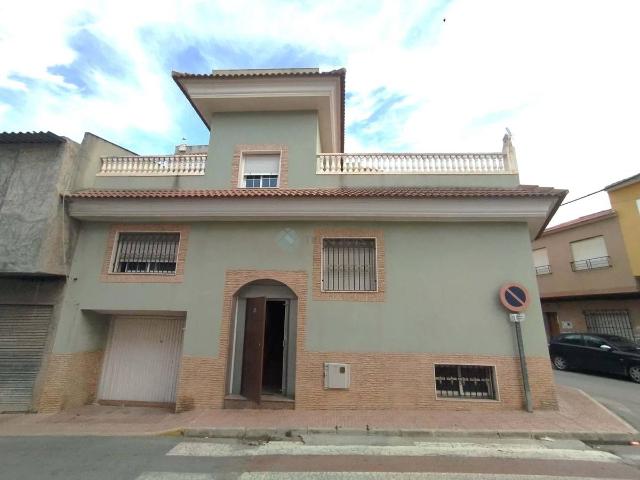 Villa en venta en Ceutí