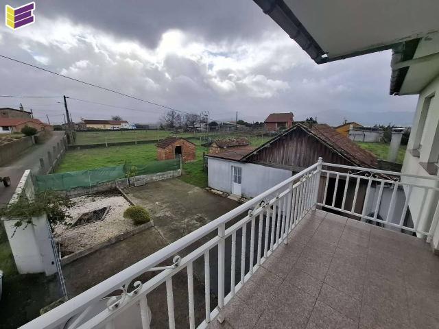 Chalet en venta en Chantada, Galicia