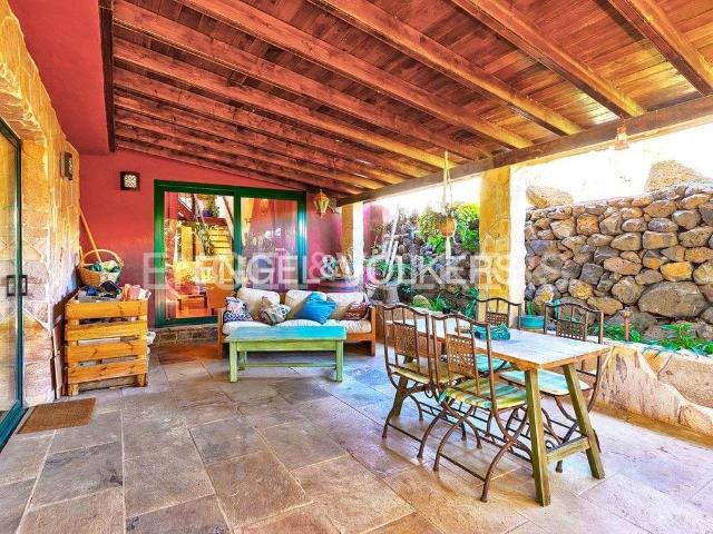 Chalet en venta en Los Cuervos, Granadilla de Abona