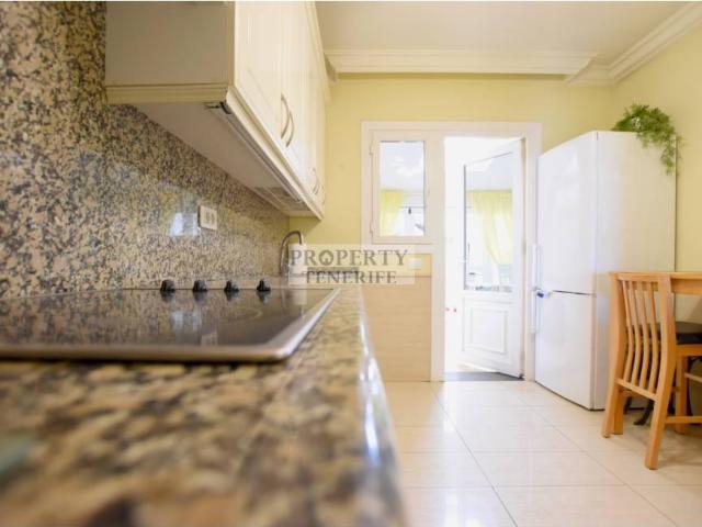 Chalet en venta en Las Casas, Arona