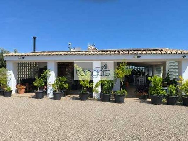 Chalet en venta en La Canal de Navarrés, Valencia