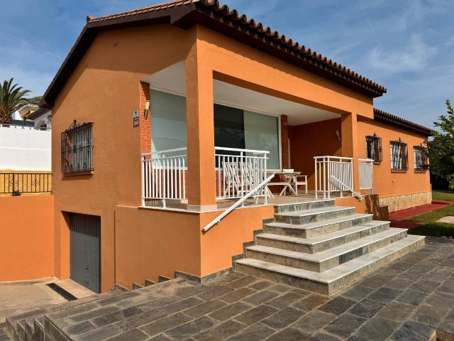 Chalet en venta en Capuchinos, La Axarquía