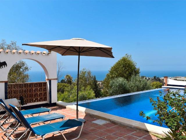 Villa en venta en Vélez-málaga, Capuchinos