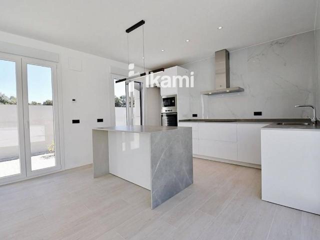 Chalet en venta en El Mapa, Chiloeches