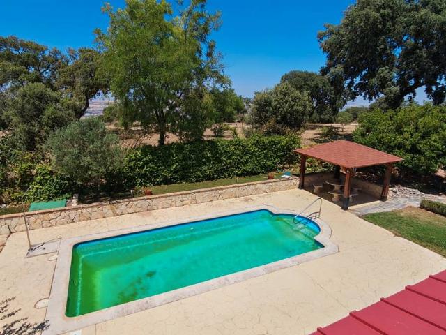 Chalet en venta en El Mapa, Chiloeches