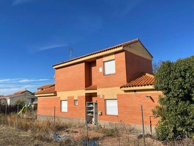 Chalet en venta en Chiloeches, Guadalajara