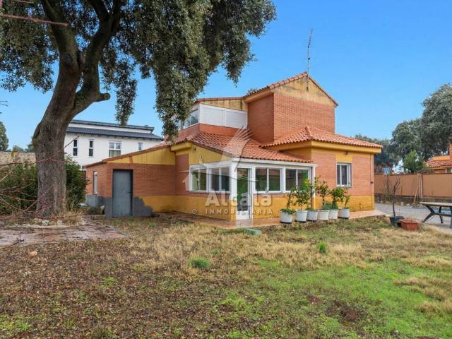 Chalet en venta en El Mapa, Chiloeches