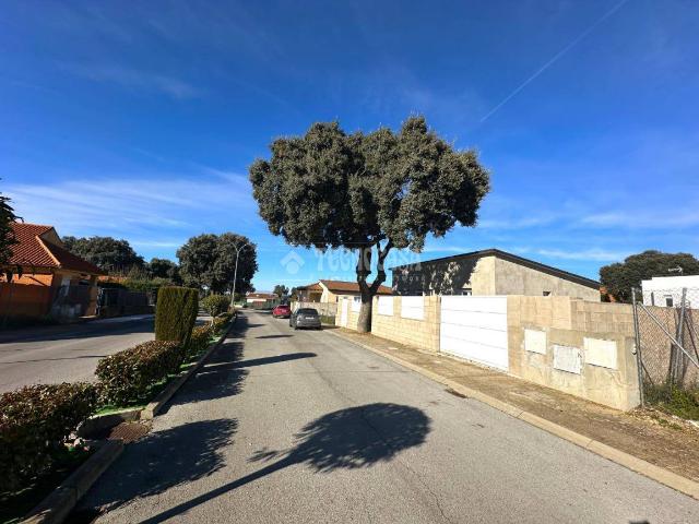 Chalet en venta en El Mapa, Chiloeches