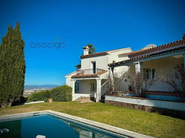 Villa en venta en Chiloeches, El Mapa
