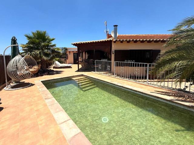 Chalet en venta en Guía de Isora, Canarias