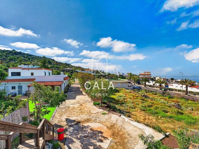 Chalet en venta en Guía de Isora, Canarias