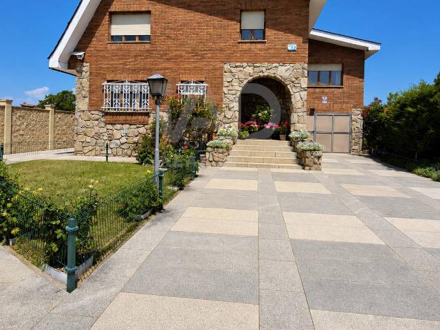Chalet en venta en Chozas De Abajo, Castilla y León