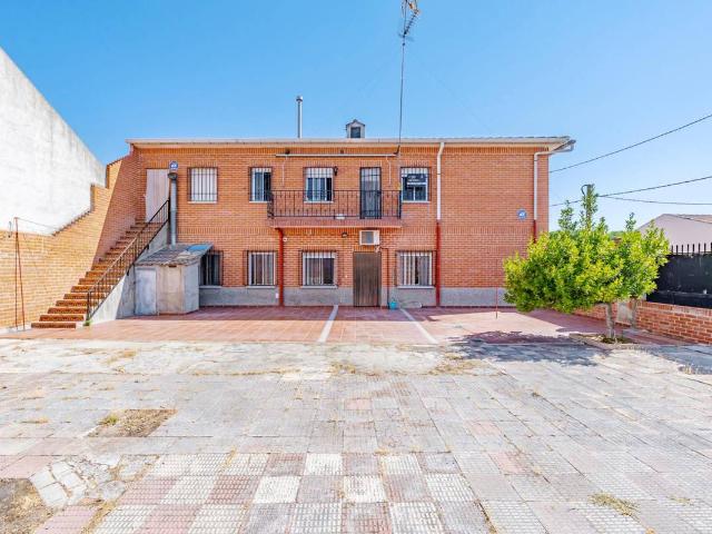 Villa en venta en Chozas De Canales