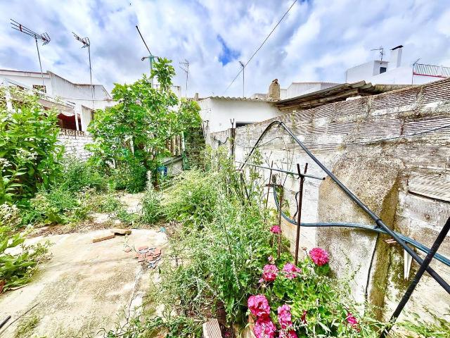 Villa en venta en Chucena