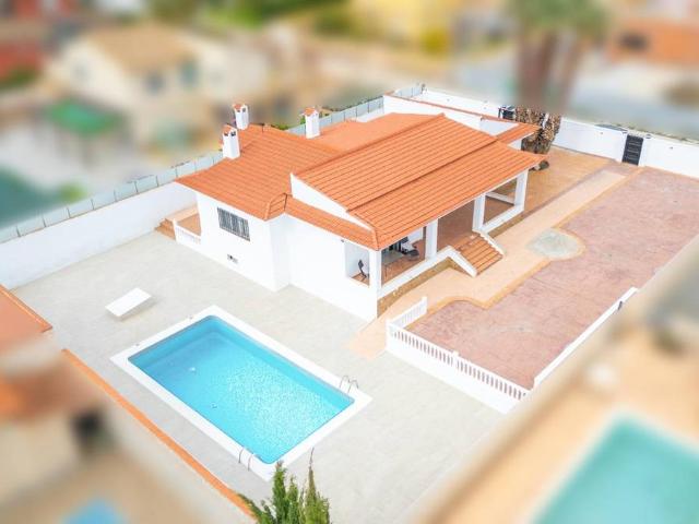 Chalet en venta en Pedredo, Arenas De Iguña