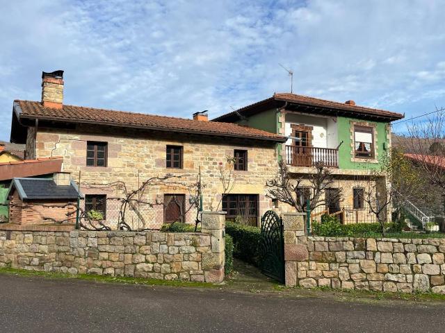 Chalet en venta en Pedredo, Arenas De Iguña