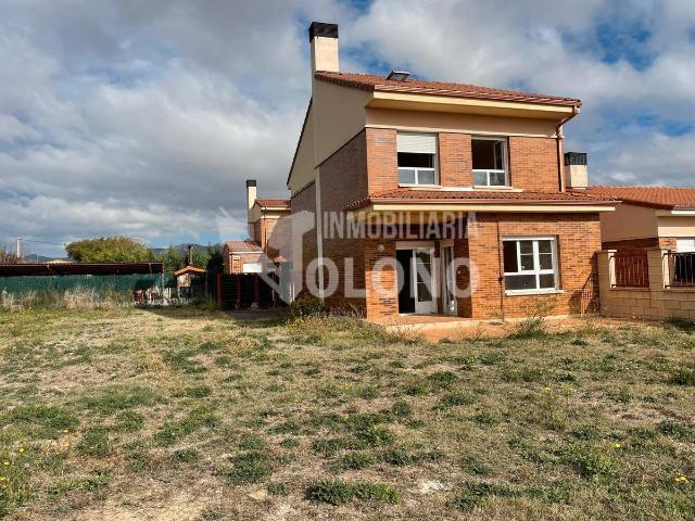 Chalet en venta en Cihuri, La Rioja