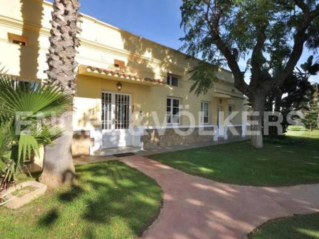 Chalet en venta en Eixample, Maresme