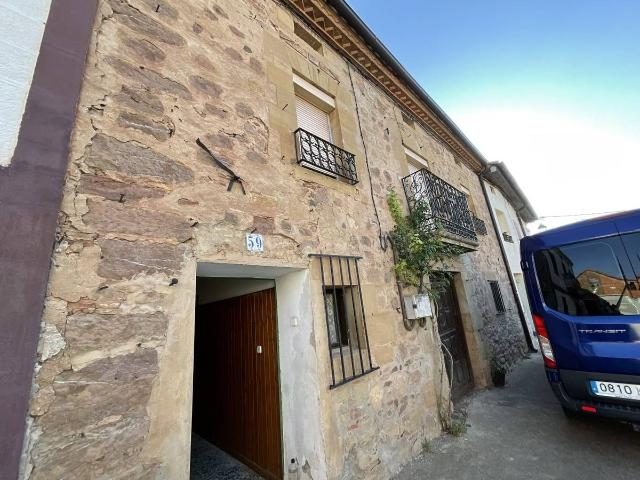 Chalet en venta en Cirueña, La Rioja