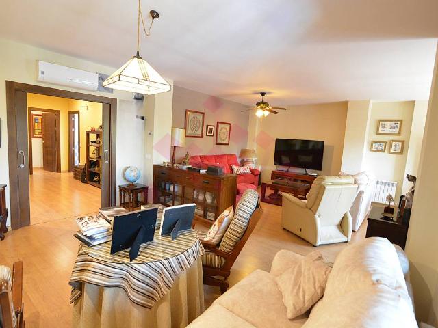 Chalet en venta en Los Ángeles, Ciudad Real
