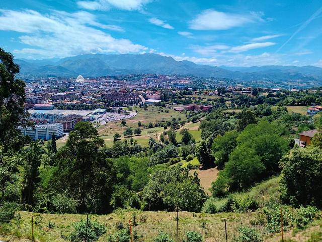 Chalet en venta en Centro, Oviedo