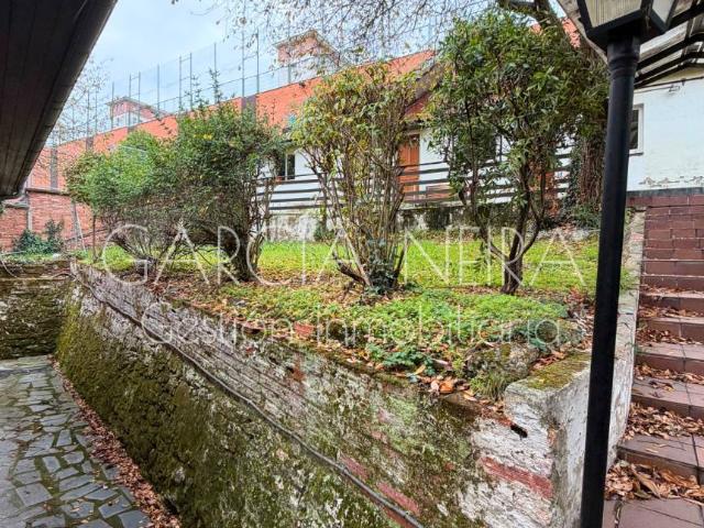 Chalet en venta en Centro y casco histórico, Oviedo