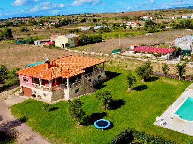 Chalet en venta en Ciudad Rodrigo, Castilla y León