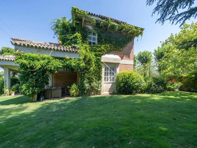 Chalet en venta en Cortes, Madrid