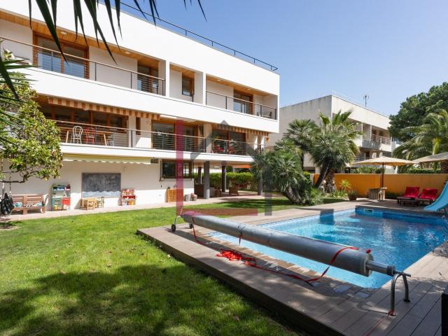 Villa en venta en Esplugues De Llobregat, el Centre