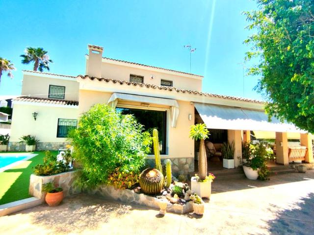 Chalet en venta en el Salvador, el Baix Vinalopó