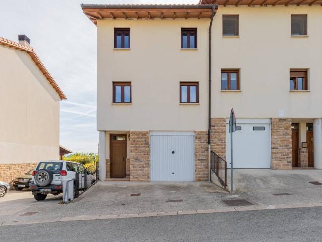 Chalet en venta en Cizur Menor, Cizur